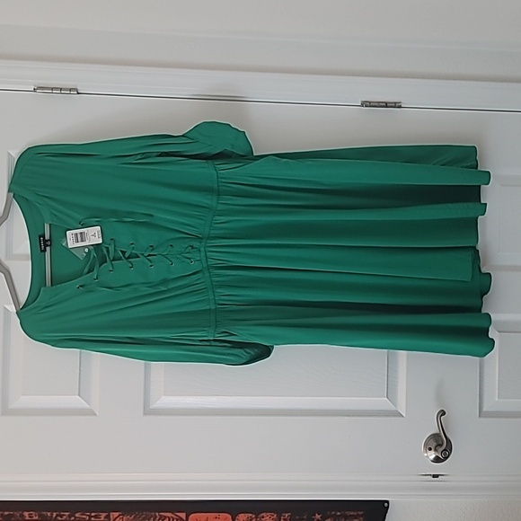 Torrid Challis Dress - Picture 3 of 4